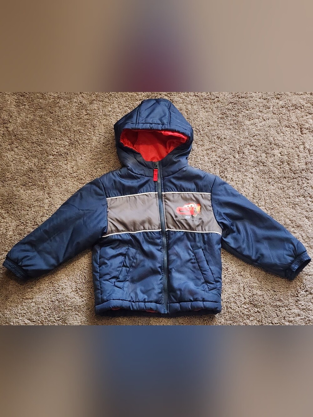 Disney Lightning McQueen Boys Size 4T Vintage Zip Up Winter Hooded Puffer Jacket